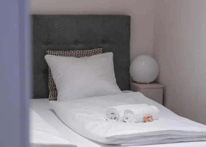 Josef's L Comfort 05 *