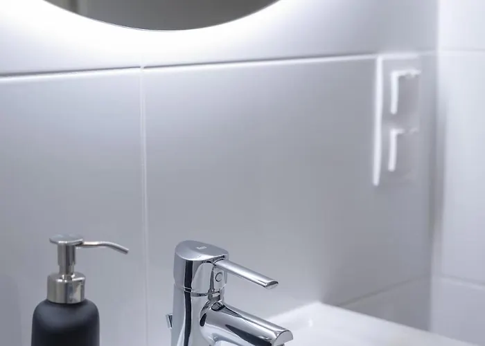 Josef's L Comfort 05 Апартаменти *